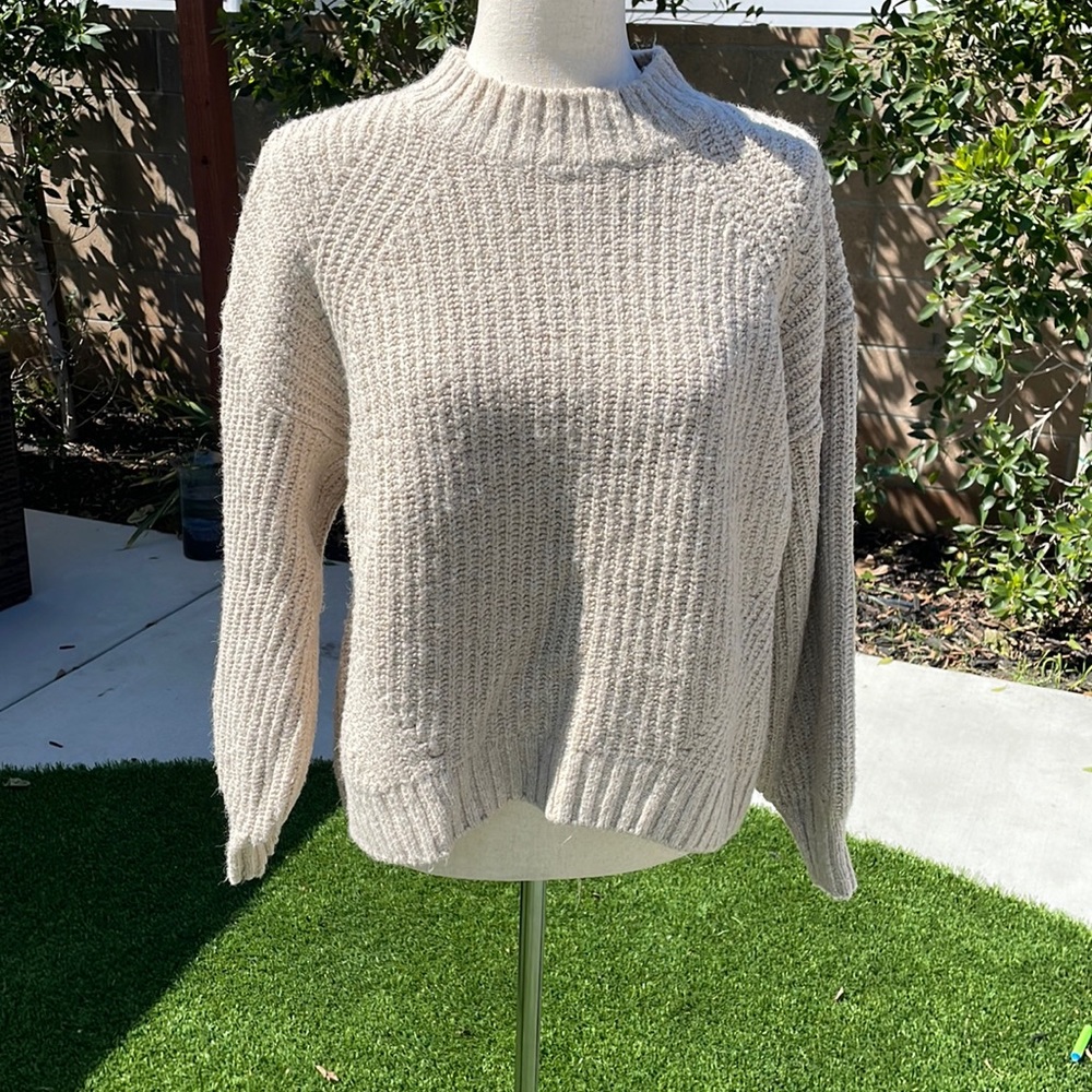Oatmeal colored cropped crew neck sweater